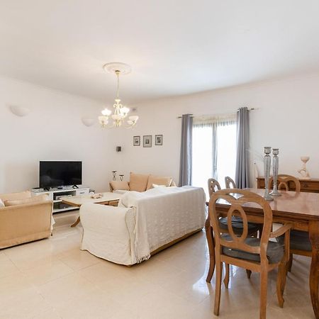 70/2- Spacious & Charming 3 Bedroom Apt In Sliema Extérieur photo